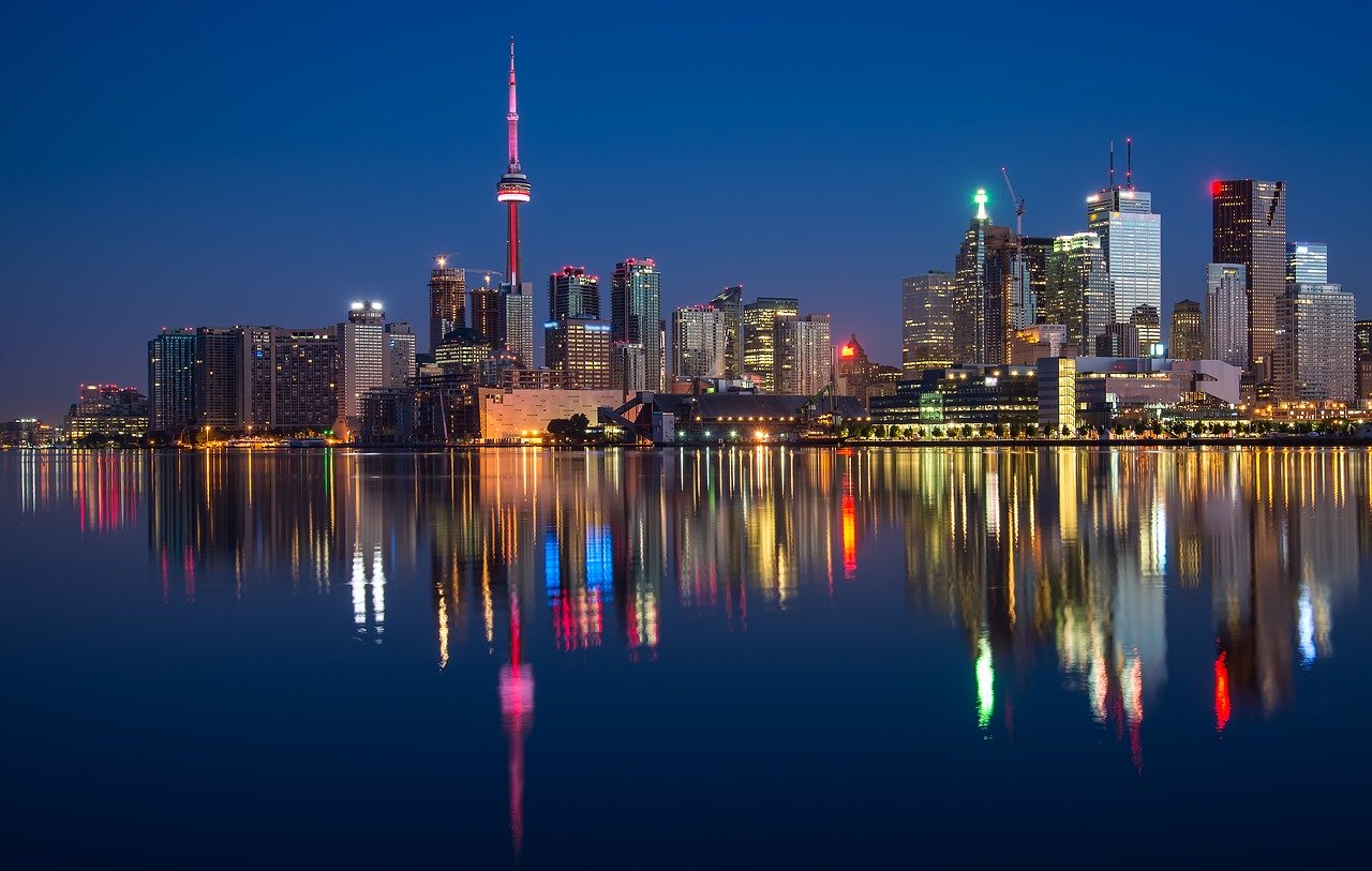 The Best of Toronto in 2 Days - Eat Sleep Breathe Travel