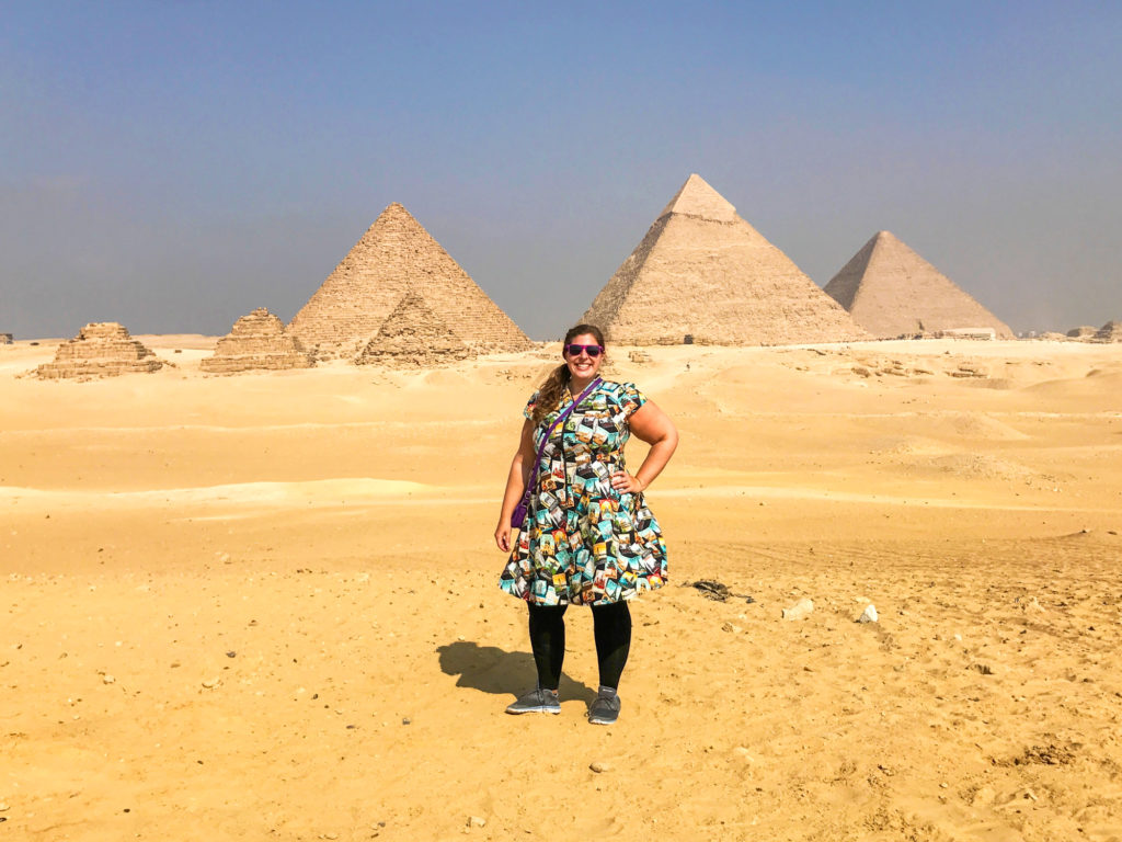 Hannah Logan in front of the pyramids in Egypt