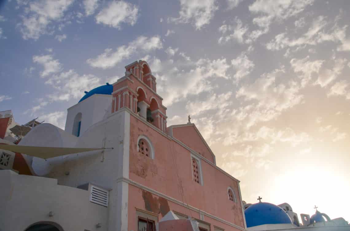 A Santorini Itinerary for First-Timers: 3-5 Days in Santorini, Greece